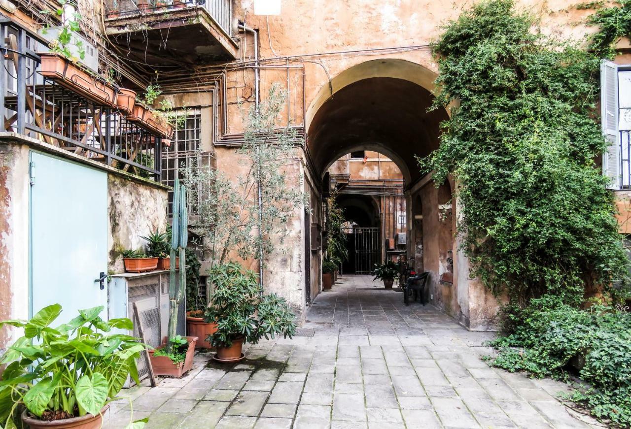 Casa Del Moro - Romantic Loft In Trastevere Luaran gambar
