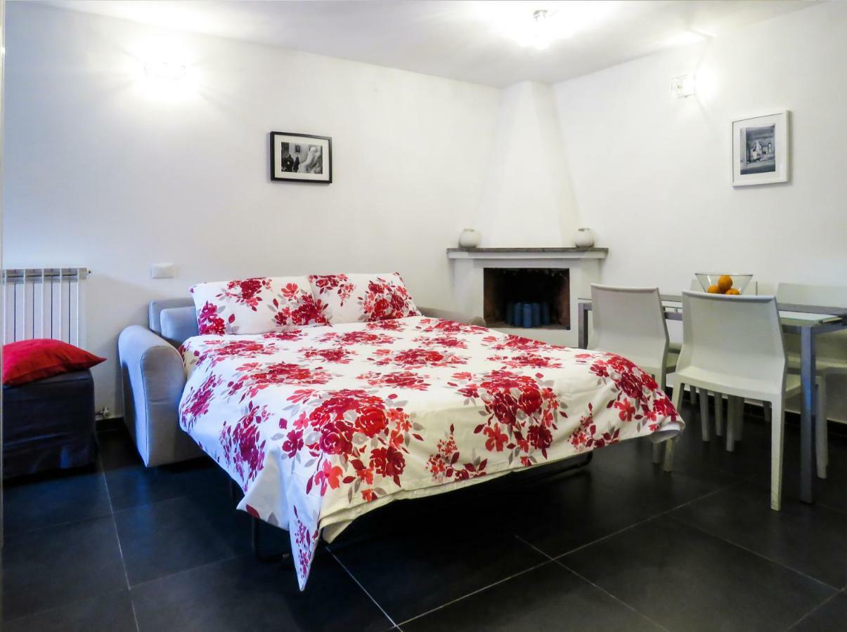 Casa Del Moro - Romantic Loft In Trastevere Luaran gambar